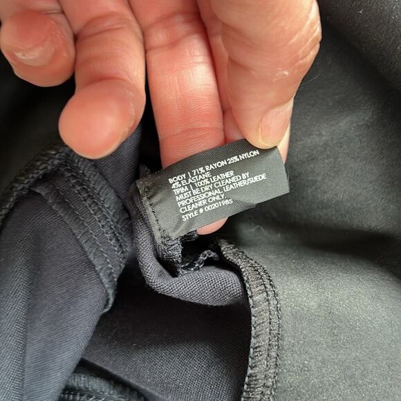 Club Monaco Black Navy Dress 12 Mini Chic Leather Trim Cocktail - Picture 9 of 9